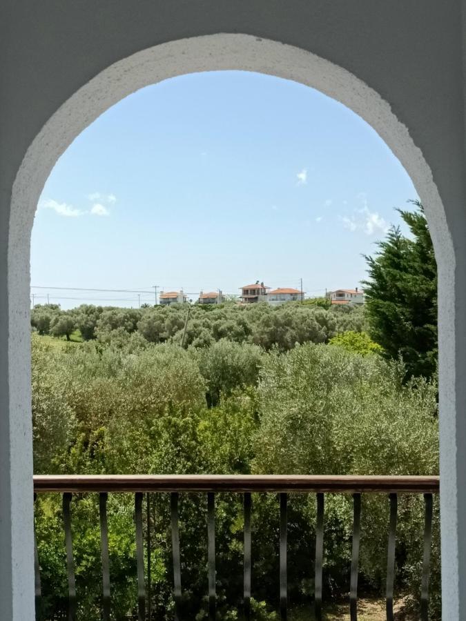 דירות אפיטוס Marios Garden House מראה חיצוני תמונה